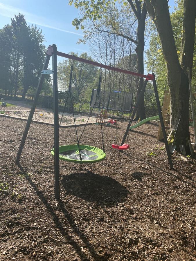 Meine Schule Sehlingen, Familien-Apartment Mit Sauna & Spielplatz! Kirchlinteln Екстериор снимка
